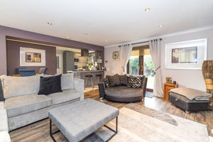 Family room- click for photo gallery